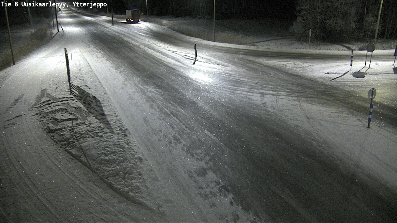Kelikamerat Kuva Tie 8 Uusikaarlepyy, Ytterjeppo, Uusikaarlepyy, Pohjanmaa
