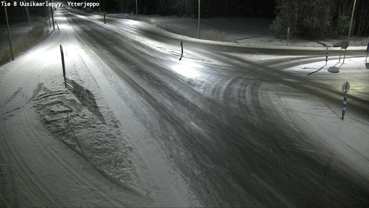 Kelikamerat Kuva Tie 8 Uusikaarlepyy, Ytterjeppo, Uusikaarlepyy, Pohjanmaa