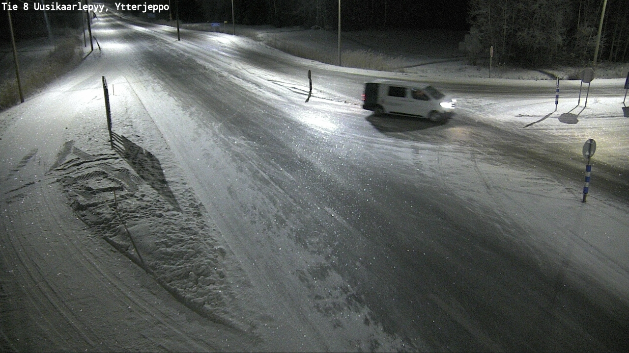 Kelikamerat Kuva Tie 8 Uusikaarlepyy, Ytterjeppo, Uusikaarlepyy, Pohjanmaa