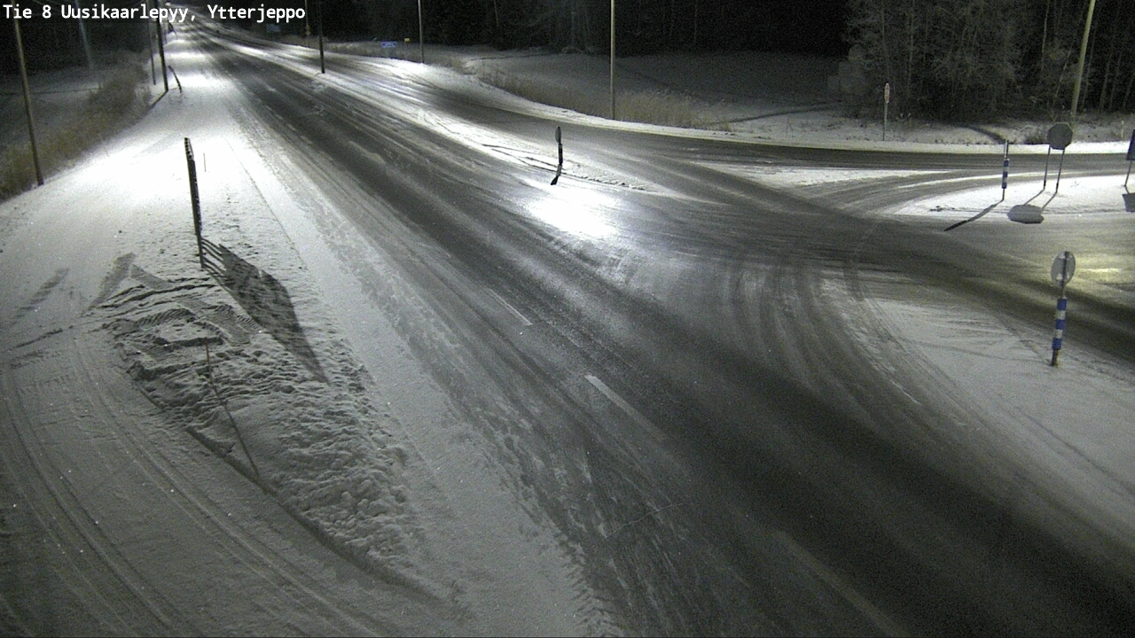 Kelikamerat Kuva Tie 8 Uusikaarlepyy, Ytterjeppo, Uusikaarlepyy, Pohjanmaa