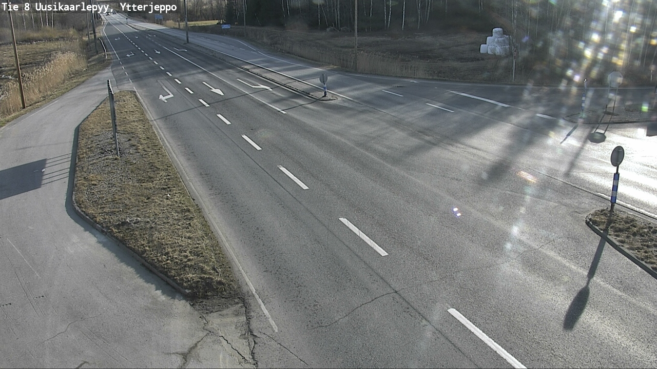 Kelikamerat Kuva Tie 8 Uusikaarlepyy, Ytterjeppo, Uusikaarlepyy, Pohjanmaa