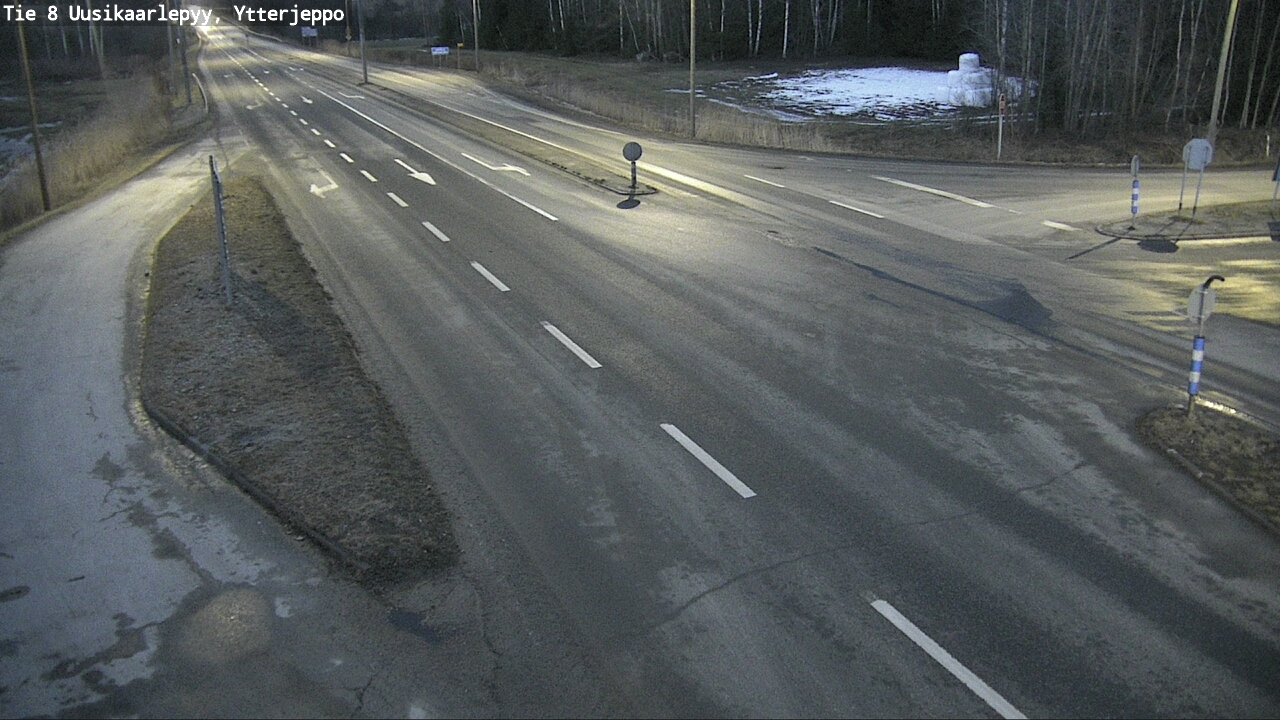 Kelikamerat Kuva Tie 8 Uusikaarlepyy, Ytterjeppo, Uusikaarlepyy, Pohjanmaa