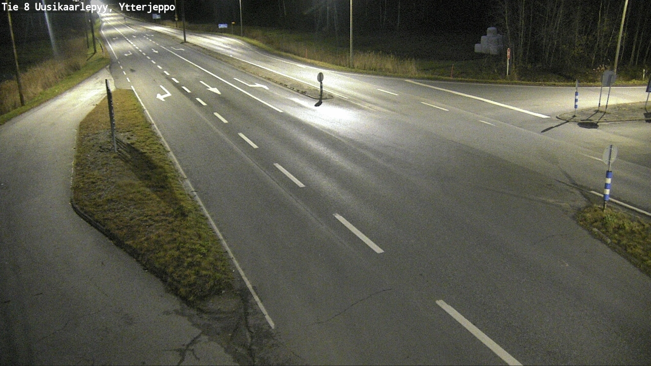 Kelikamerat Kuva Tie 8 Uusikaarlepyy, Ytterjeppo, Uusikaarlepyy, Pohjanmaa