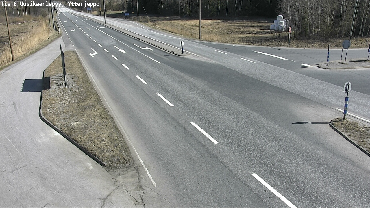 Kelikamerat Kuva Tie 8 Uusikaarlepyy, Ytterjeppo, Uusikaarlepyy, Pohjanmaa