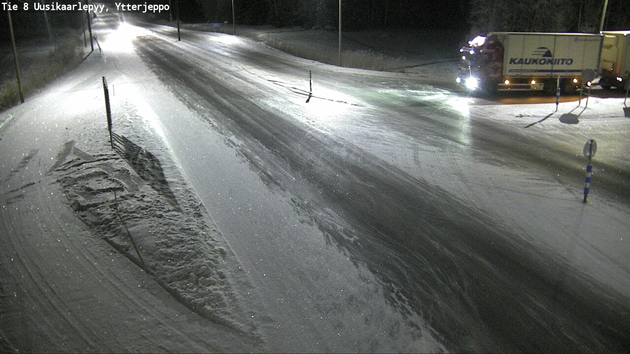 Kelikamerat Kuva Tie 8 Uusikaarlepyy, Ytterjeppo, Uusikaarlepyy, Pohjanmaa