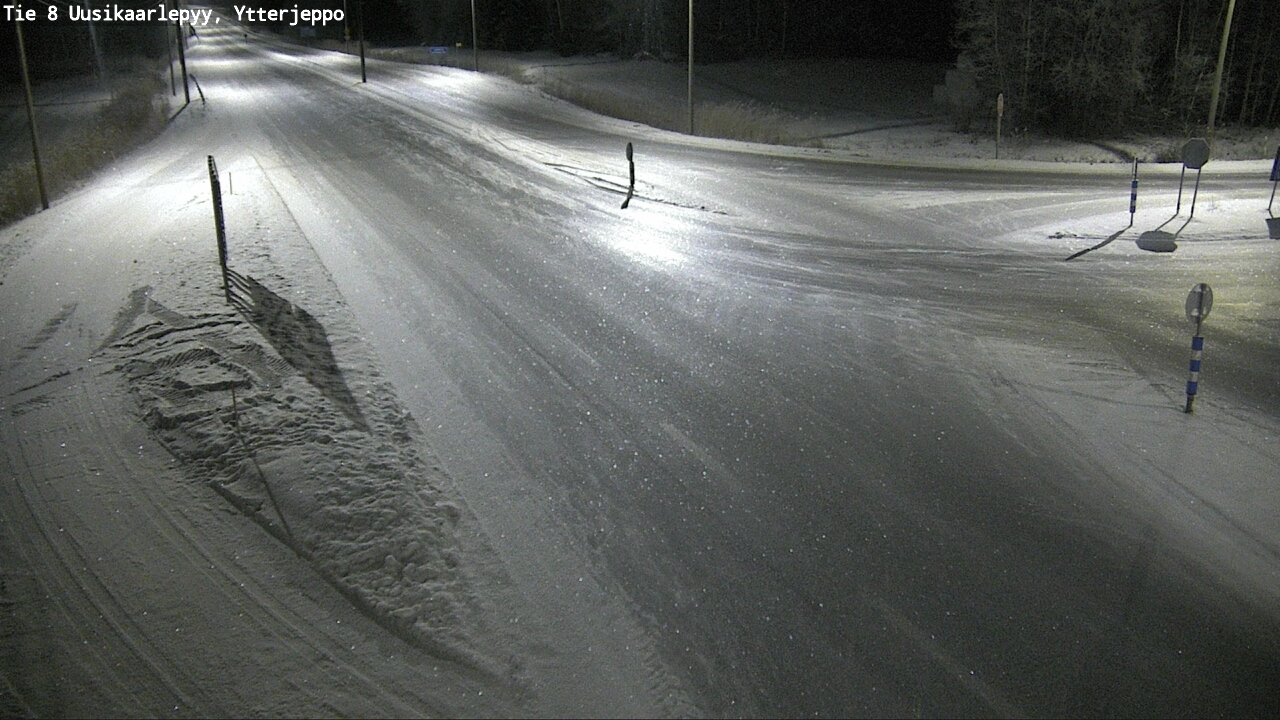 Kelikamerat Kuva Tie 8 Uusikaarlepyy, Ytterjeppo, Uusikaarlepyy, Pohjanmaa