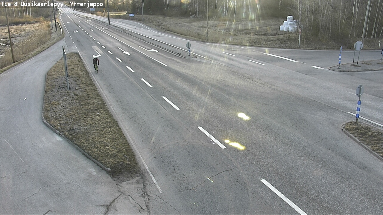 Kelikamerat Kuva Tie 8 Uusikaarlepyy, Ytterjeppo, Uusikaarlepyy, Pohjanmaa