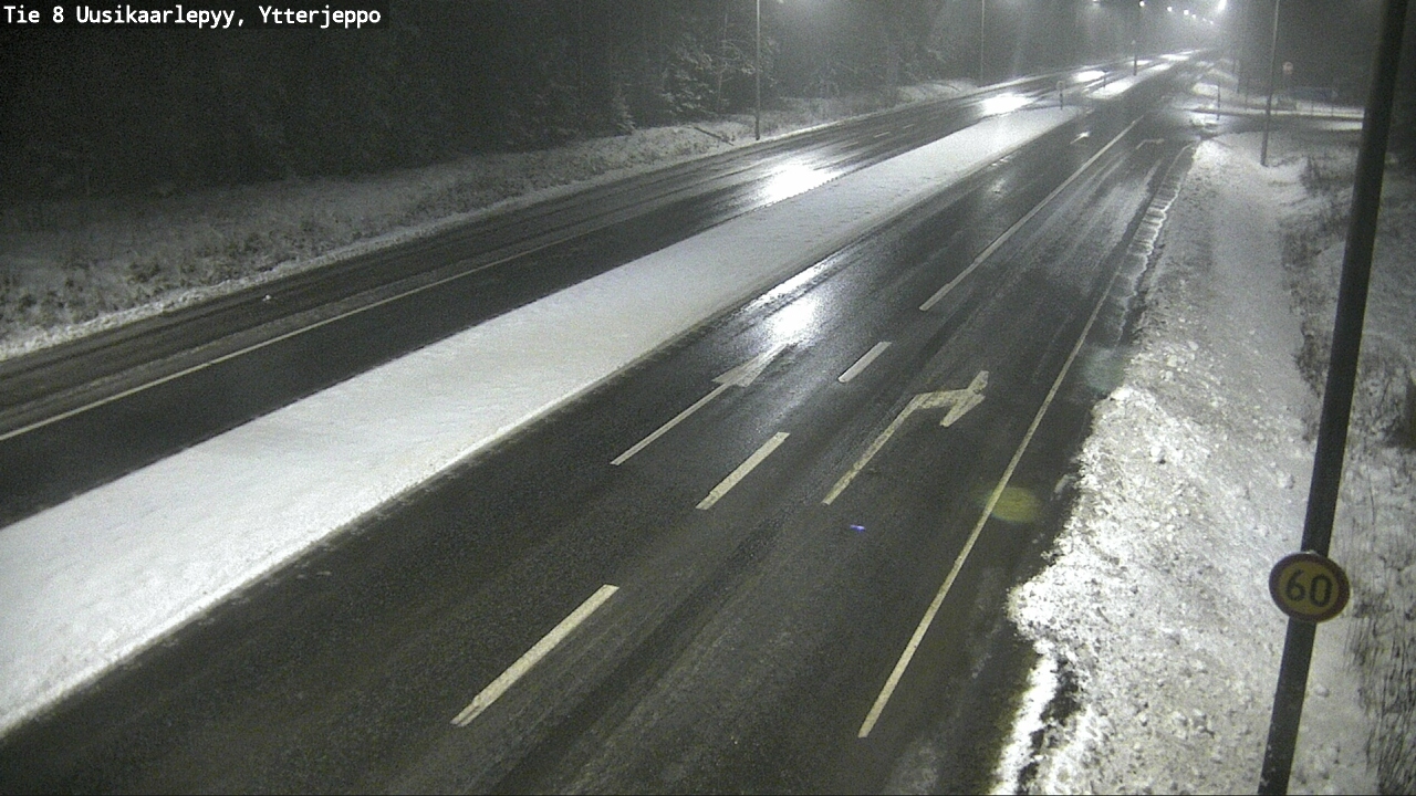 Kelikamerat Kuva Tie 8 Uusikaarlepyy, Ytterjeppo, Uusikaarlepyy, Pohjanmaa