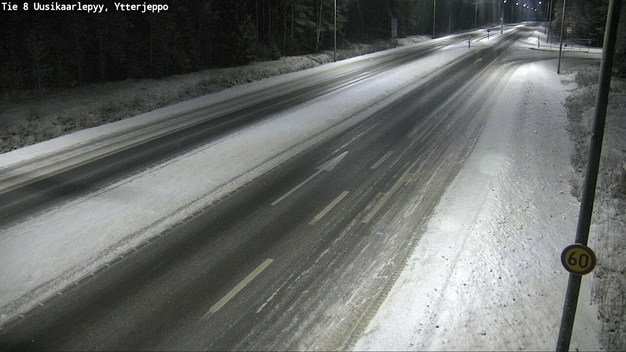 Kelikamerat Kuva Tie 8 Uusikaarlepyy, Ytterjeppo, Uusikaarlepyy, Pohjanmaa