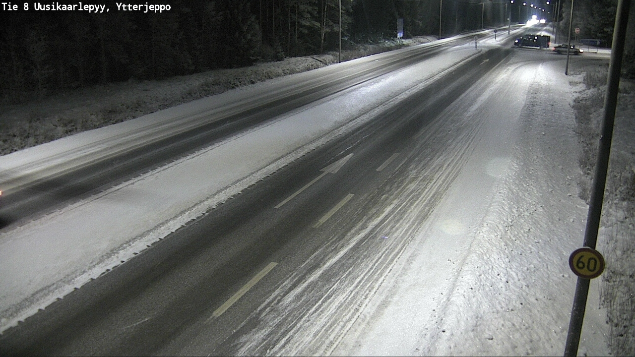 Kelikamerat Kuva Tie 8 Uusikaarlepyy, Ytterjeppo, Uusikaarlepyy, Pohjanmaa