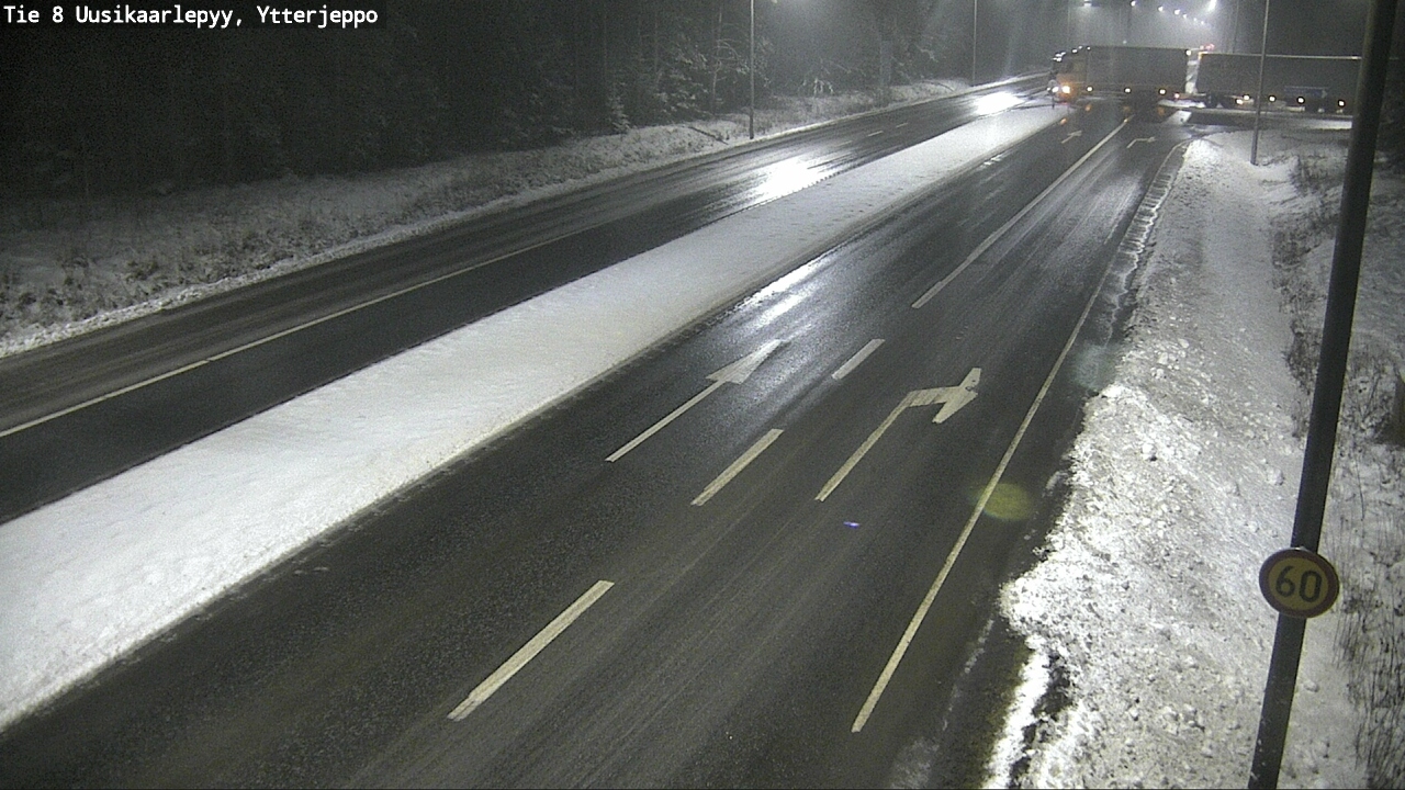 Kelikamerat Kuva Tie 8 Uusikaarlepyy, Ytterjeppo, Uusikaarlepyy, Pohjanmaa