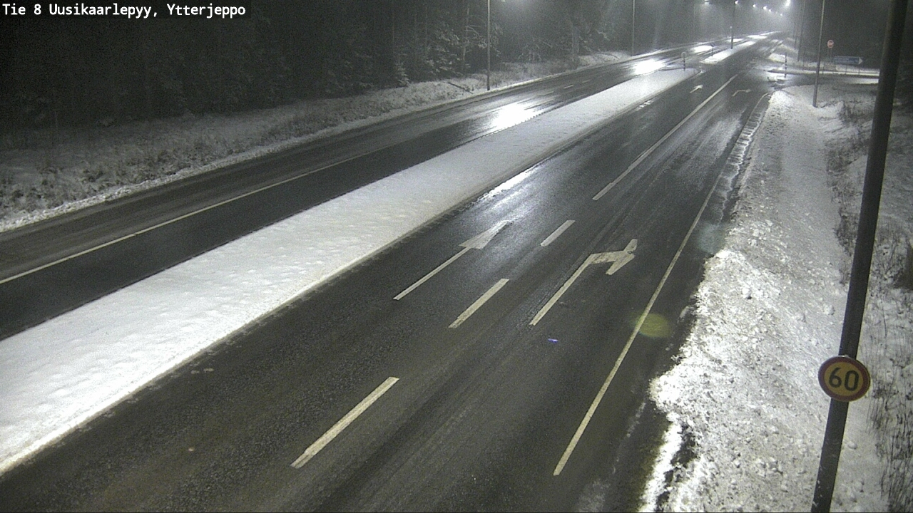 Kelikamerat Kuva Tie 8 Uusikaarlepyy, Ytterjeppo, Uusikaarlepyy, Pohjanmaa