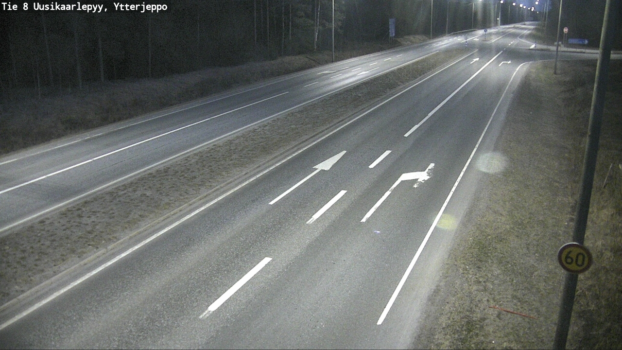 Weather Camera Image Road 8 Uusikaarlepyy, Ytterjeppo, Uusikaarlepyy, Pohjanmaa