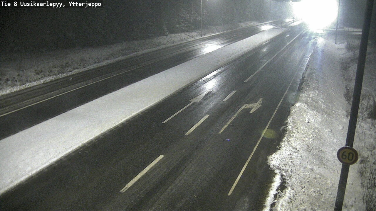 Kelikamerat Kuva Tie 8 Uusikaarlepyy, Ytterjeppo, Uusikaarlepyy, Pohjanmaa