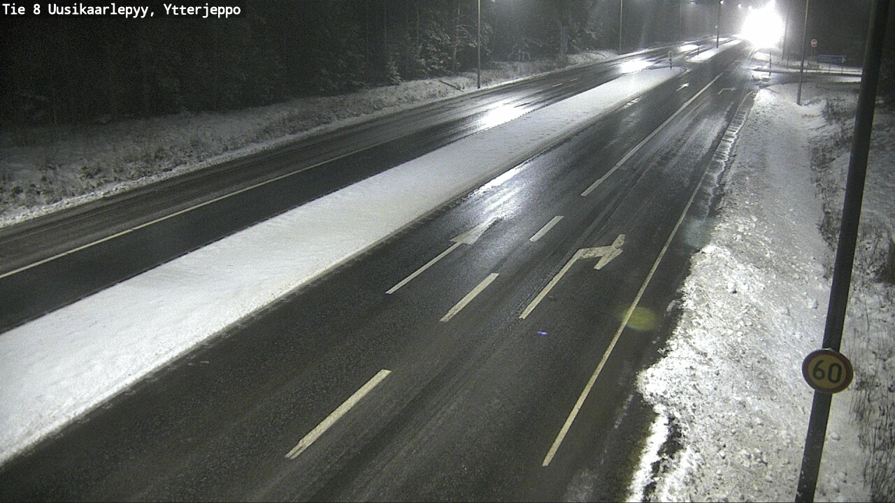 Kelikamerat Kuva Tie 8 Uusikaarlepyy, Ytterjeppo, Uusikaarlepyy, Pohjanmaa