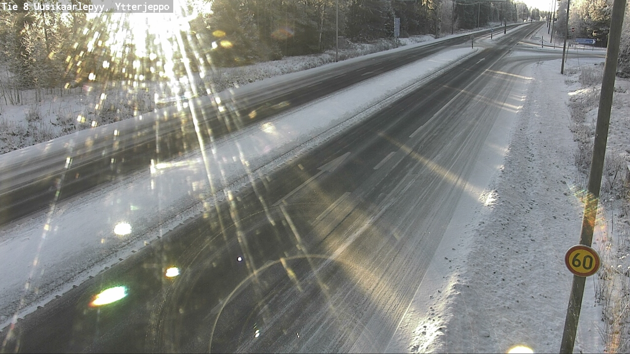 Weather Camera Image Road 8 Uusikaarlepyy, Ytterjeppo, Uusikaarlepyy, Pohjanmaa