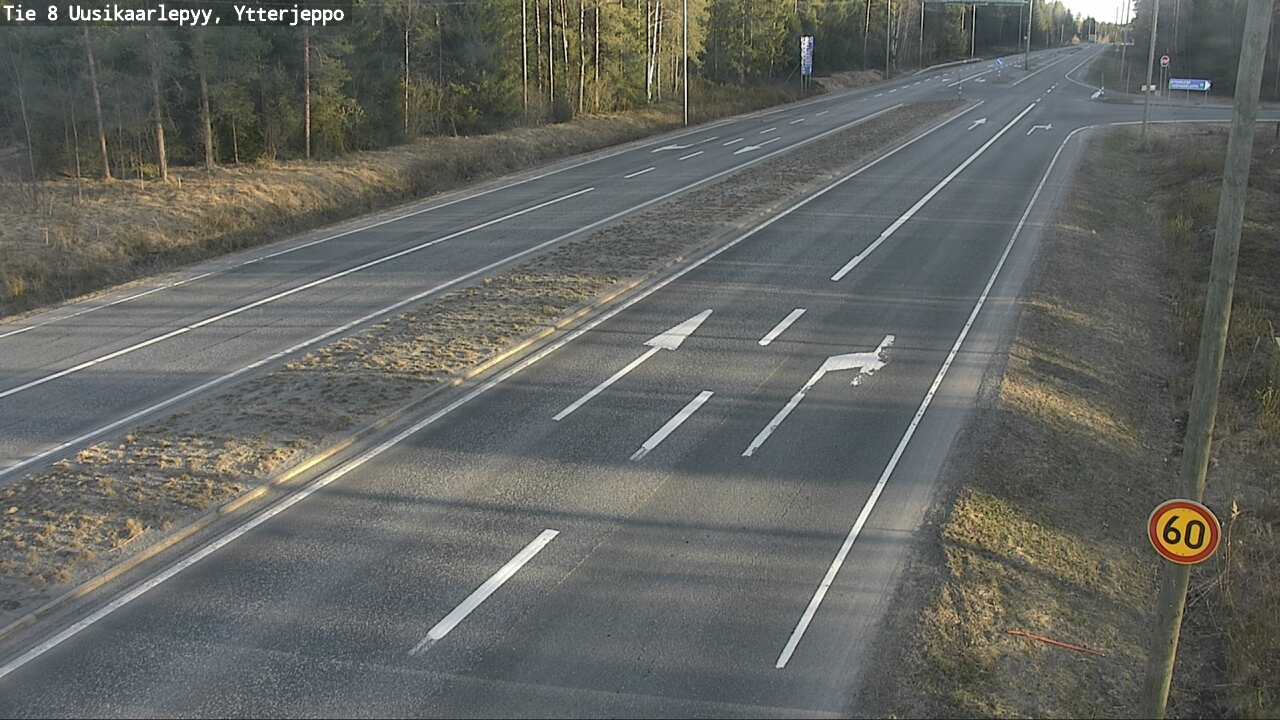 Kelikamerat Kuva Tie 8 Uusikaarlepyy, Ytterjeppo, Uusikaarlepyy, Pohjanmaa