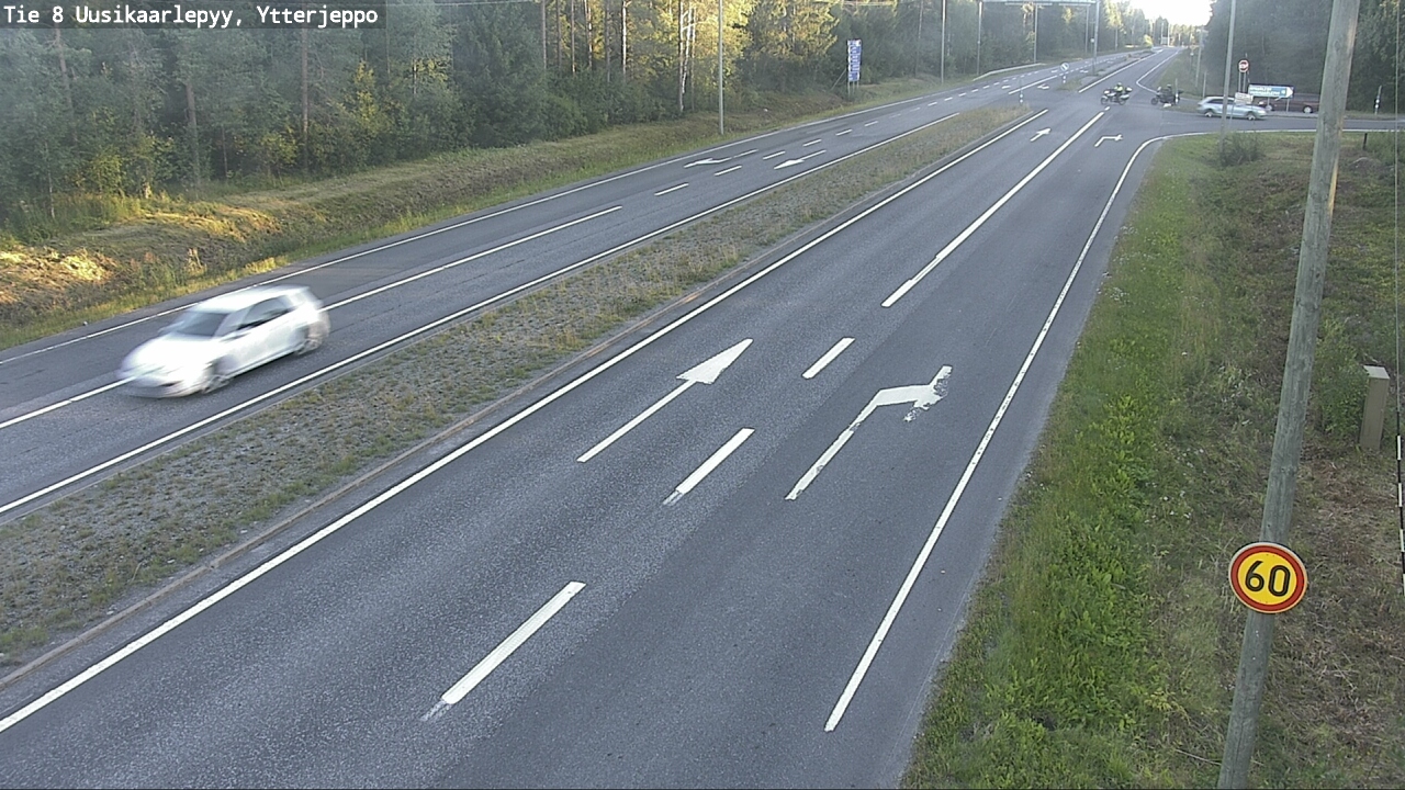 Kelikamerat Kuva Tie 8 Uusikaarlepyy, Ytterjeppo, Uusikaarlepyy, Pohjanmaa