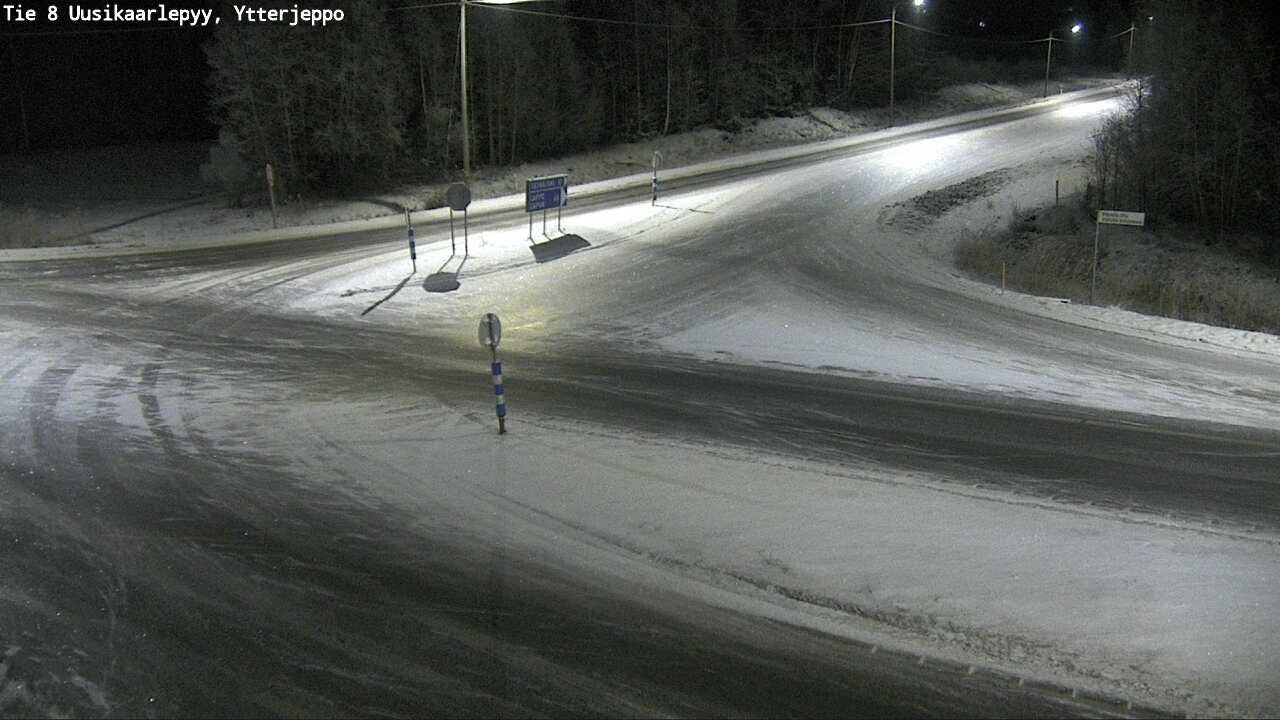 Kelikamerat Kuva Tie 8 Uusikaarlepyy, Ytterjeppo, Uusikaarlepyy, Pohjanmaa