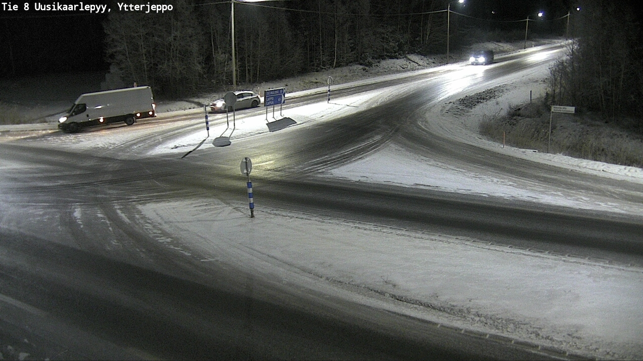 Kelikamerat Kuva Tie 8 Uusikaarlepyy, Ytterjeppo, Uusikaarlepyy, Pohjanmaa