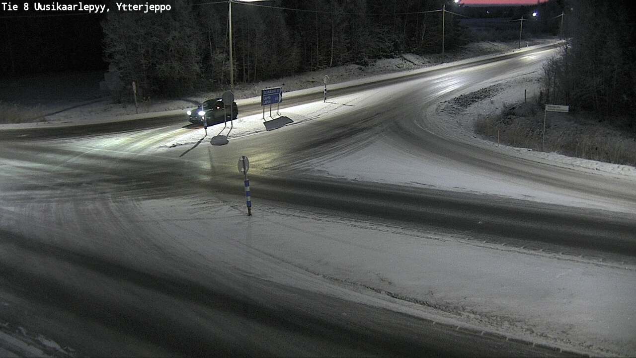 Kelikamerat Kuva Tie 8 Uusikaarlepyy, Ytterjeppo, Uusikaarlepyy, Pohjanmaa