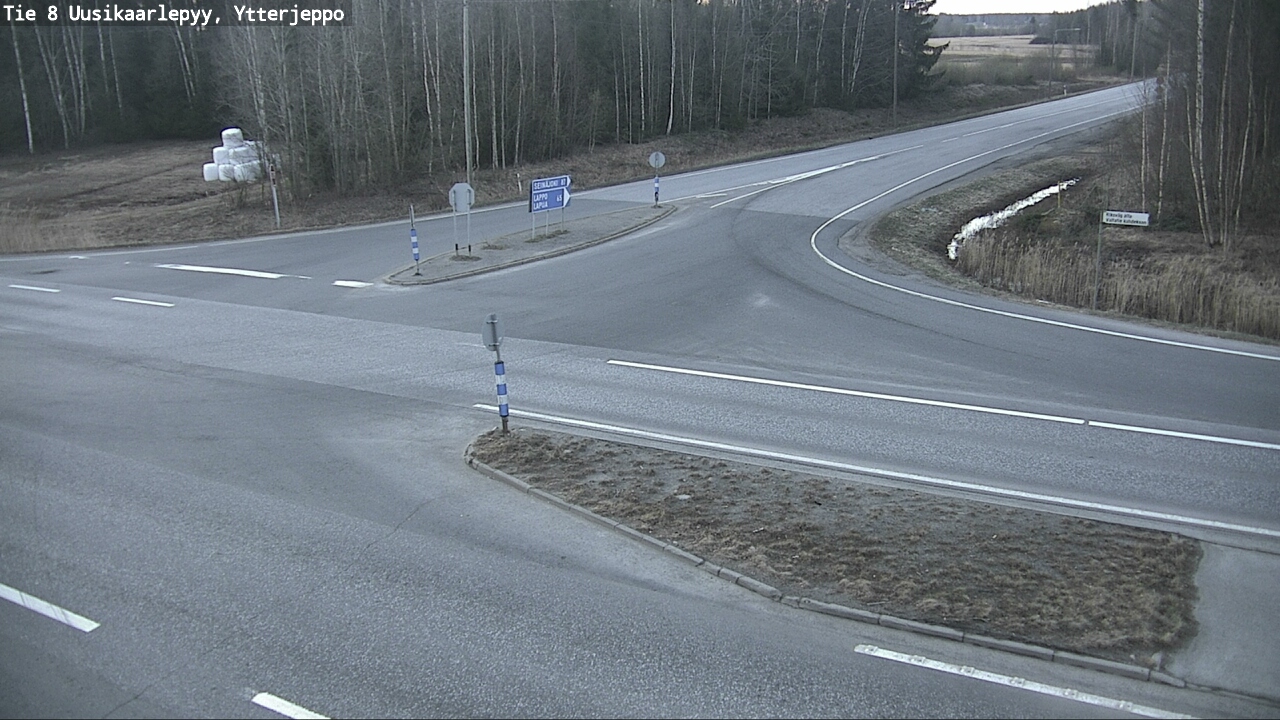 Kelikamerat Kuva Tie 8 Uusikaarlepyy, Ytterjeppo, Uusikaarlepyy, Pohjanmaa