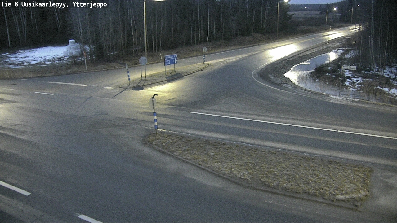 Kelikamerat Kuva Tie 8 Uusikaarlepyy, Ytterjeppo, Uusikaarlepyy, Pohjanmaa