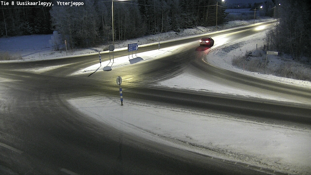 Kelikamerat Kuva Tie 8 Uusikaarlepyy, Ytterjeppo, Uusikaarlepyy, Pohjanmaa