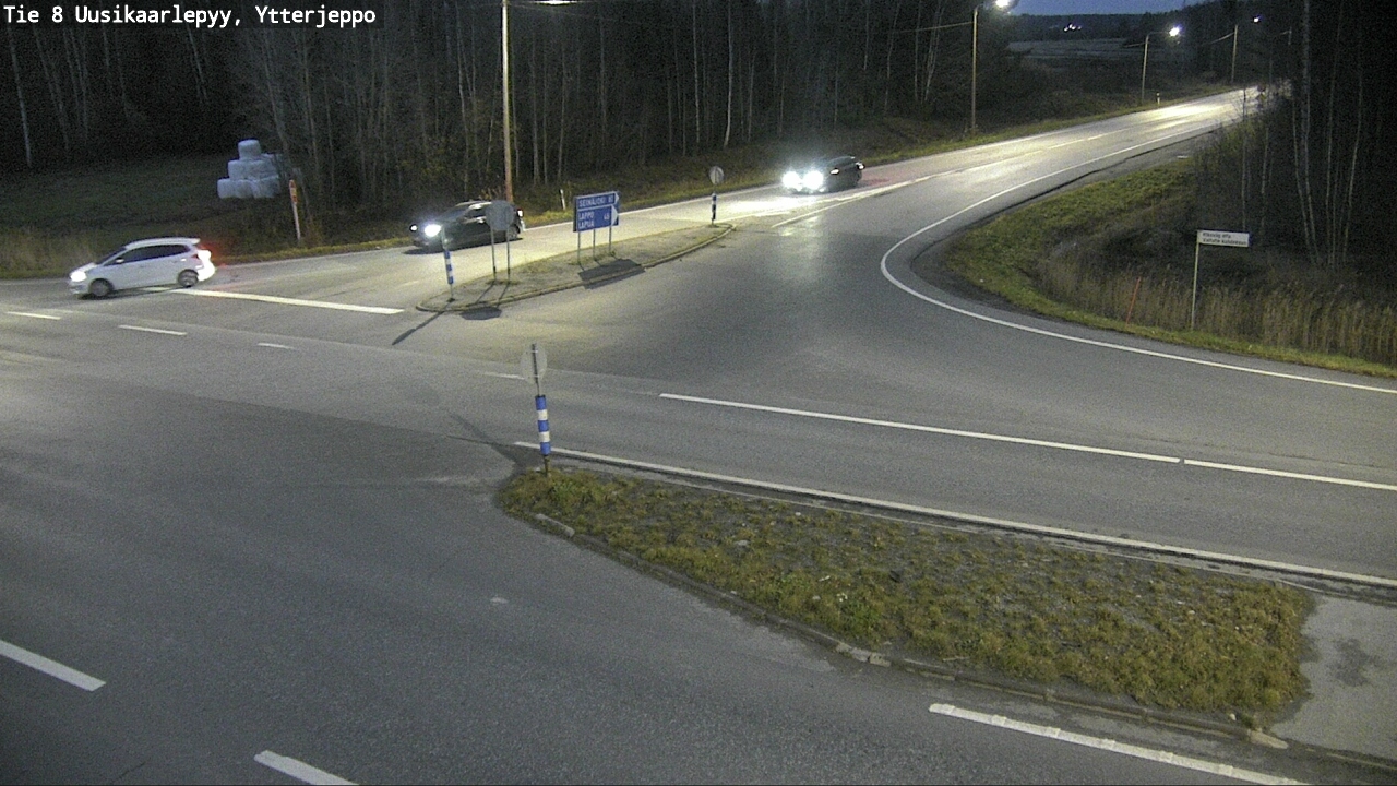 Kelikamerat Kuva Tie 8 Uusikaarlepyy, Ytterjeppo, Uusikaarlepyy, Pohjanmaa