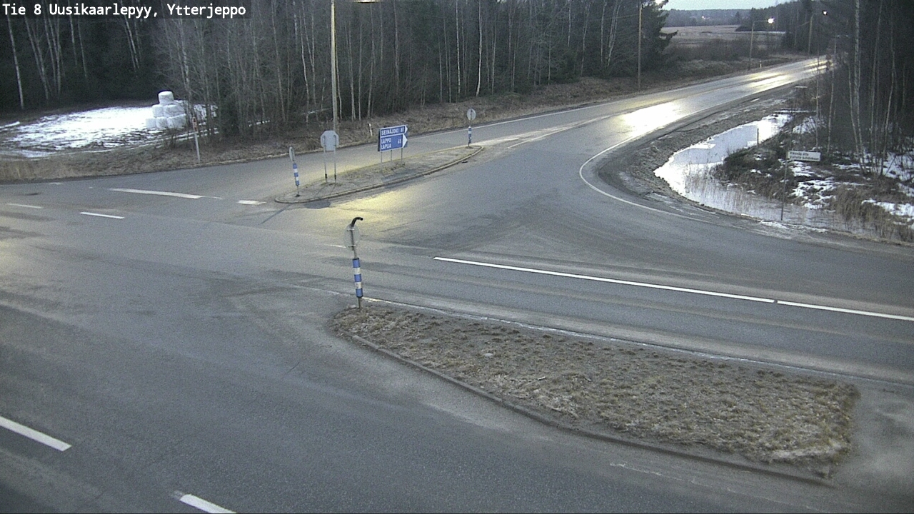 Kelikamerat Kuva Tie 8 Uusikaarlepyy, Ytterjeppo, Uusikaarlepyy, Pohjanmaa