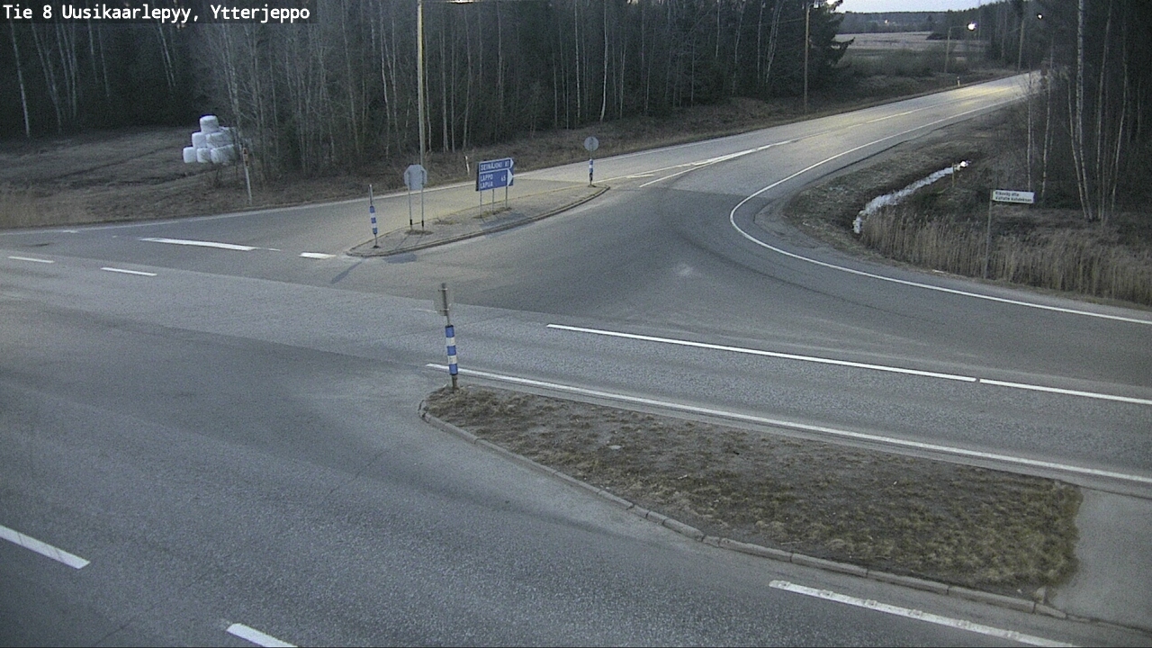 Kelikamerat Kuva Tie 8 Uusikaarlepyy, Ytterjeppo, Uusikaarlepyy, Pohjanmaa