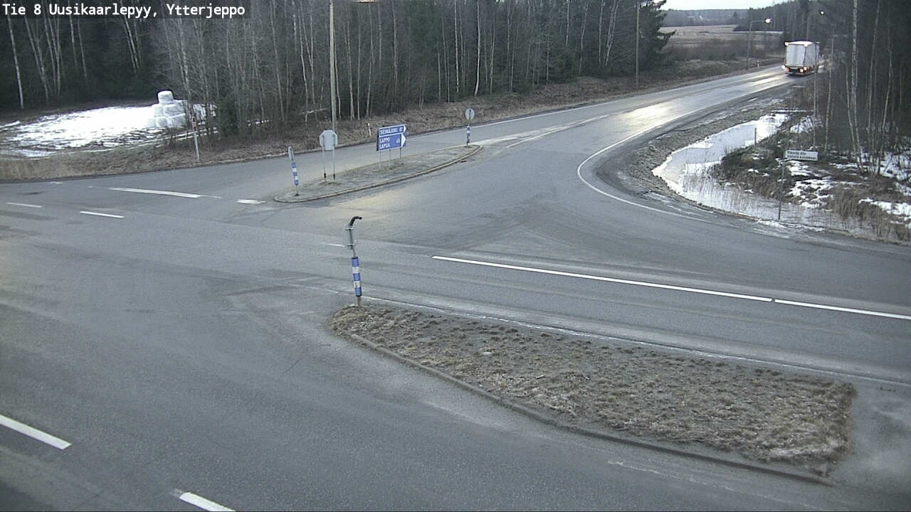 Kelikamerat Kuva Tie 8 Uusikaarlepyy, Ytterjeppo, Uusikaarlepyy, Pohjanmaa