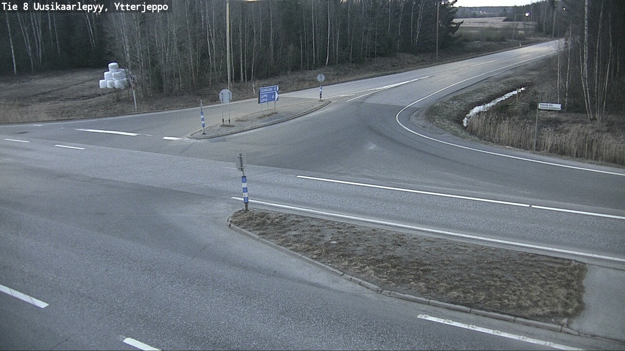 Kelikamerat Kuva Tie 8 Uusikaarlepyy, Ytterjeppo, Uusikaarlepyy, Pohjanmaa