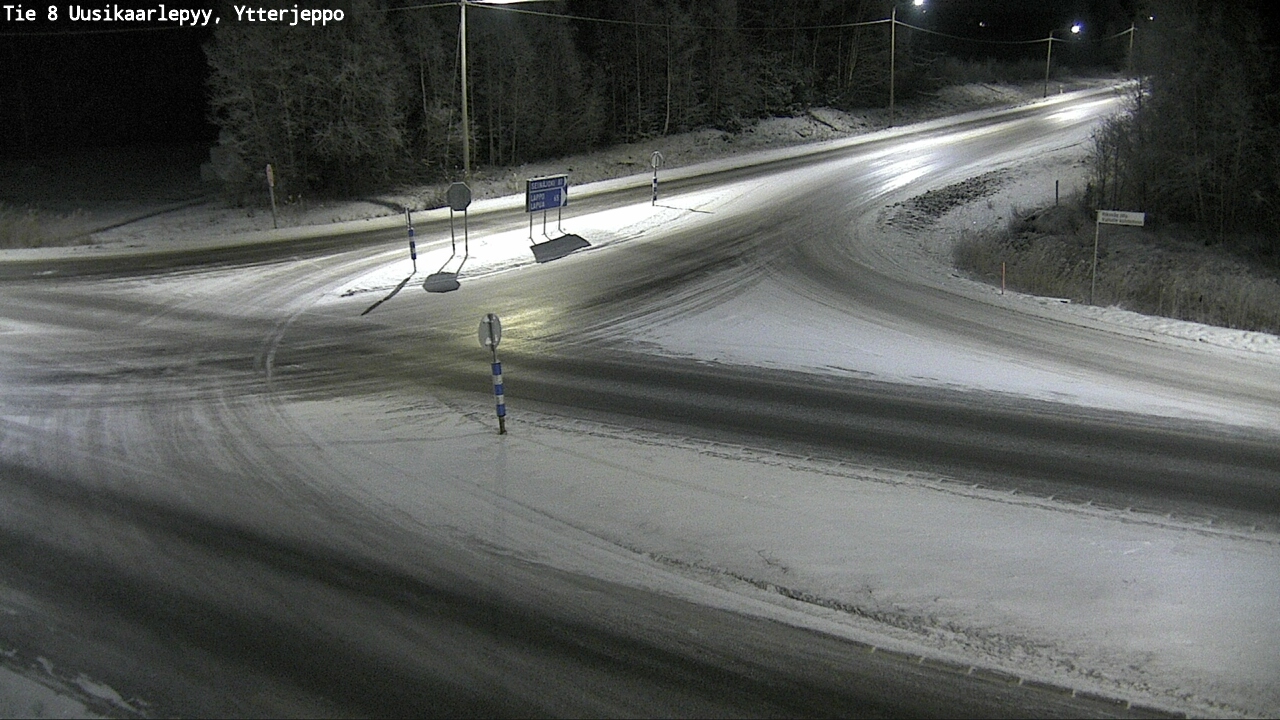 Kelikamerat Kuva Tie 8 Uusikaarlepyy, Ytterjeppo, Uusikaarlepyy, Pohjanmaa