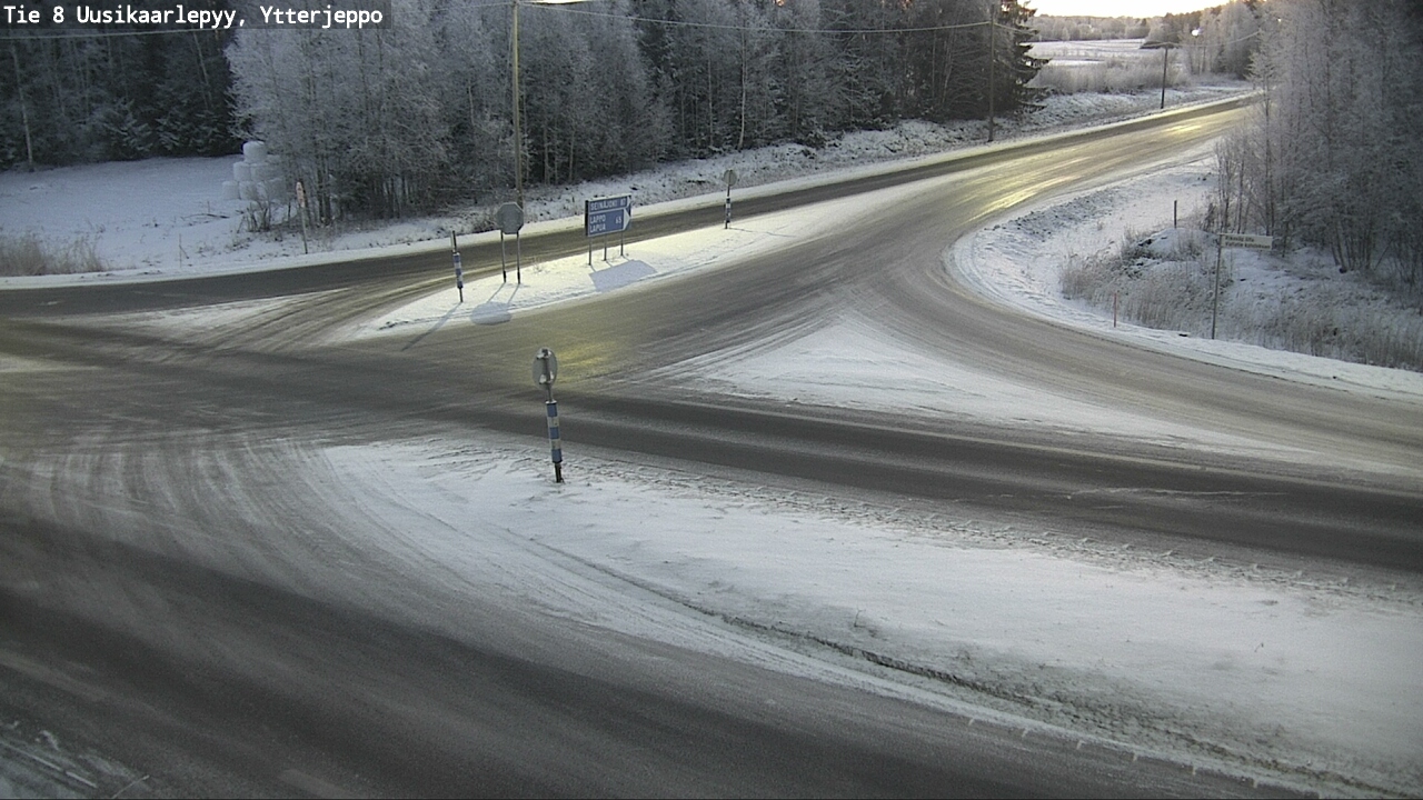 Kelikamerat Kuva Tie 8 Uusikaarlepyy, Ytterjeppo, Uusikaarlepyy, Pohjanmaa