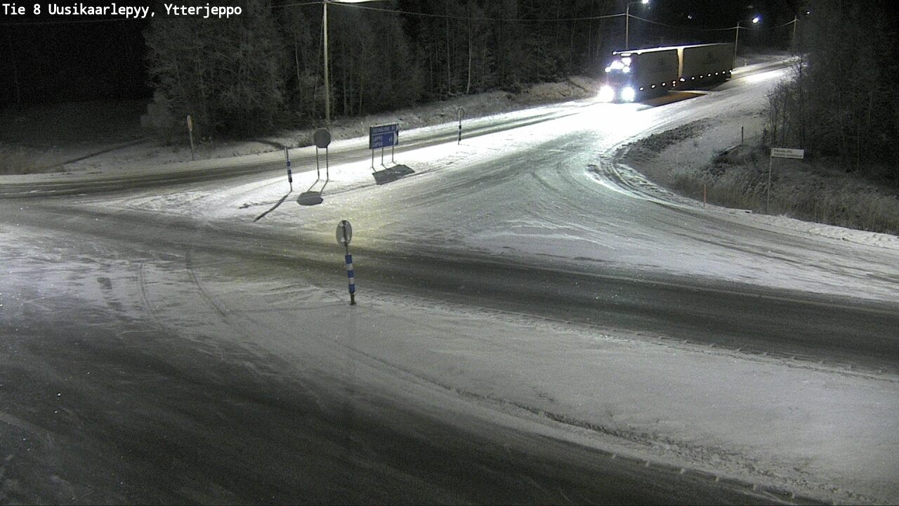 Kelikamerat Kuva Tie 8 Uusikaarlepyy, Ytterjeppo, Uusikaarlepyy, Pohjanmaa