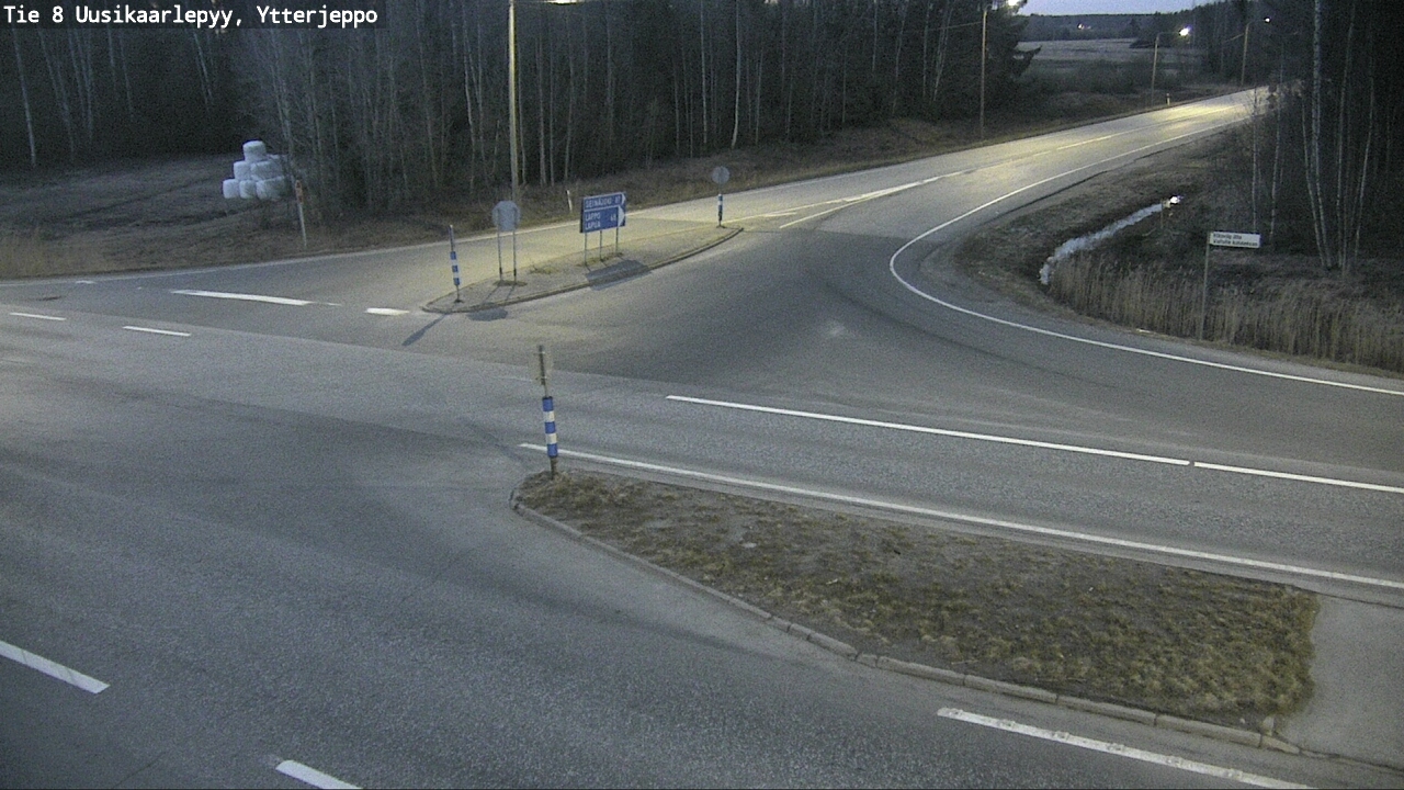 Kelikamerat Kuva Tie 8 Uusikaarlepyy, Ytterjeppo, Uusikaarlepyy, Pohjanmaa