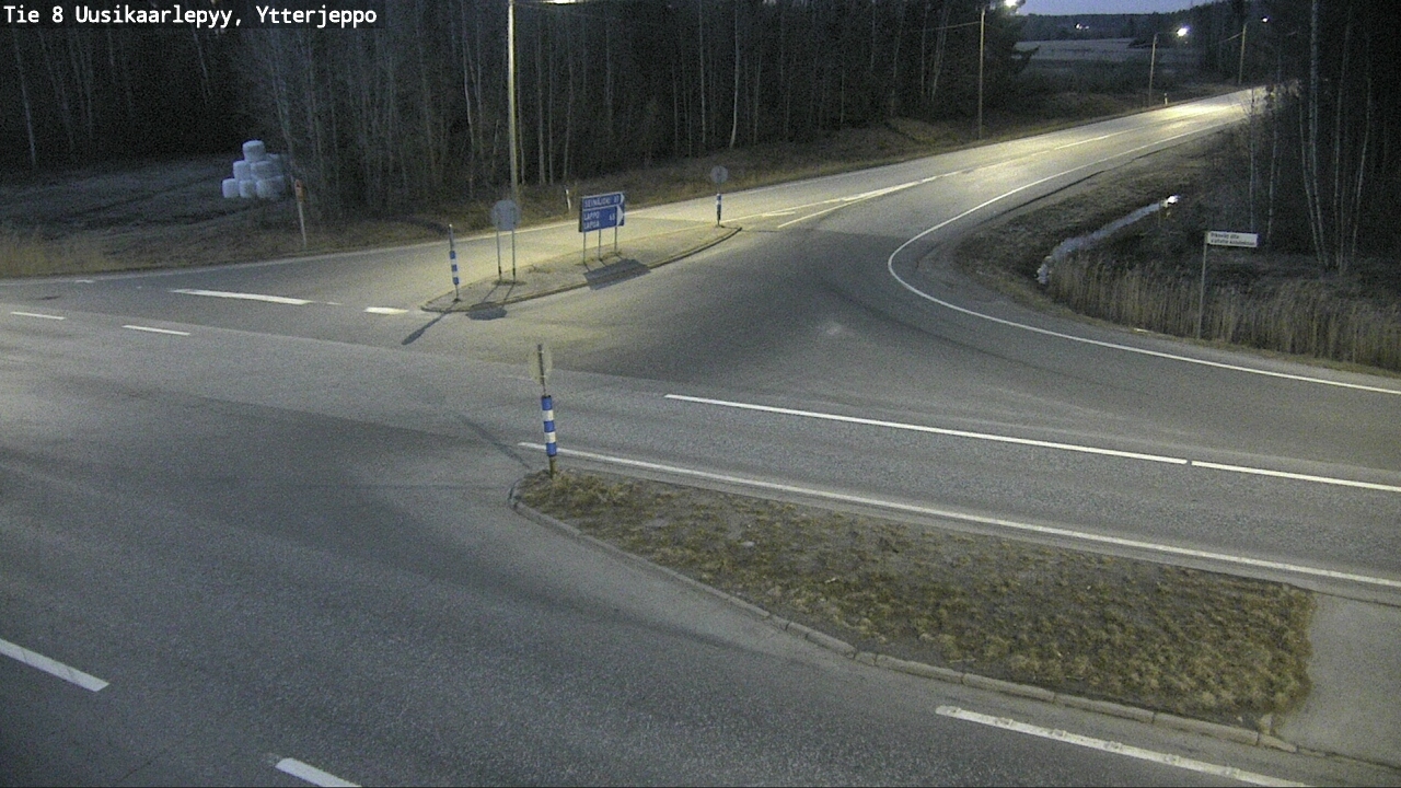 Kelikamerat Kuva Tie 8 Uusikaarlepyy, Ytterjeppo, Uusikaarlepyy, Pohjanmaa