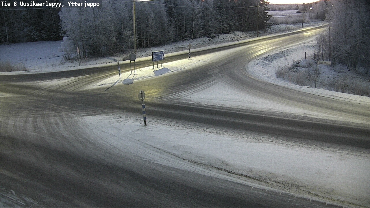 Kelikamerat Kuva Tie 8 Uusikaarlepyy, Ytterjeppo, Uusikaarlepyy, Pohjanmaa