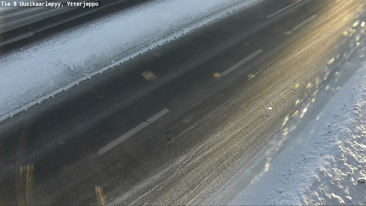 Weather Camera Image Road 8 Uusikaarlepyy, Ytterjeppo, Uusikaarlepyy, Pohjanmaa