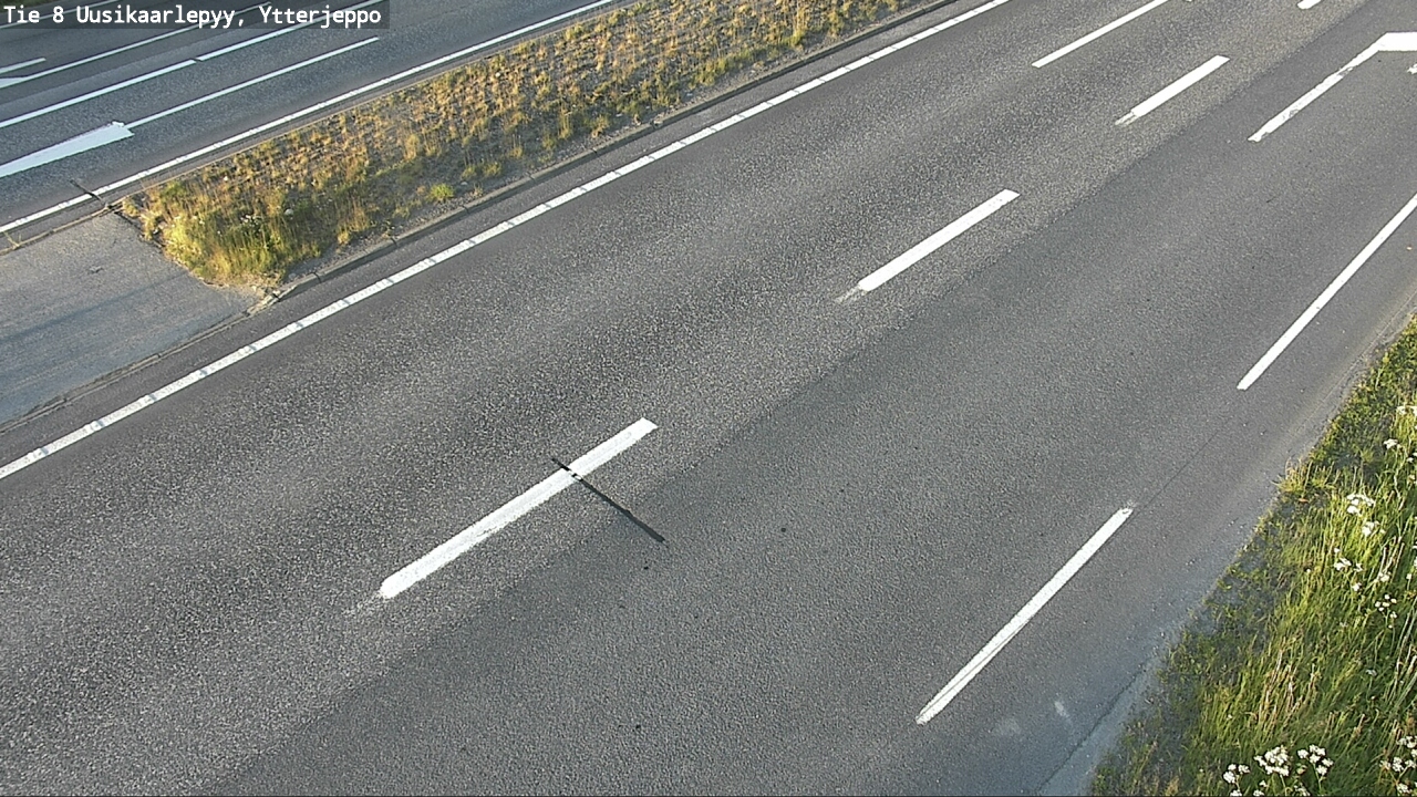 Weather Camera Image Road 8 Uusikaarlepyy, Ytterjeppo, Uusikaarlepyy, Pohjanmaa