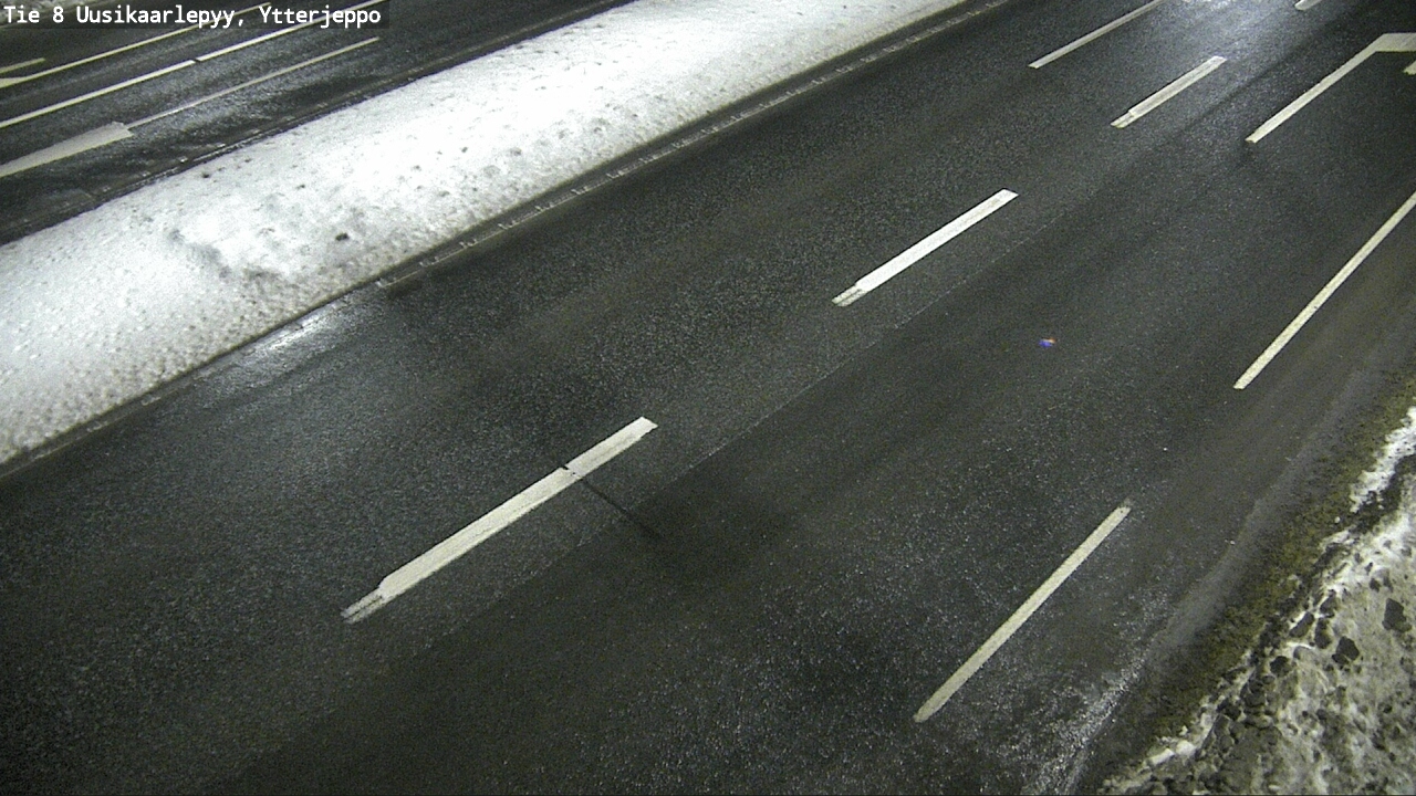 Weather Camera Image Road 8 Uusikaarlepyy, Ytterjeppo, Uusikaarlepyy, Pohjanmaa