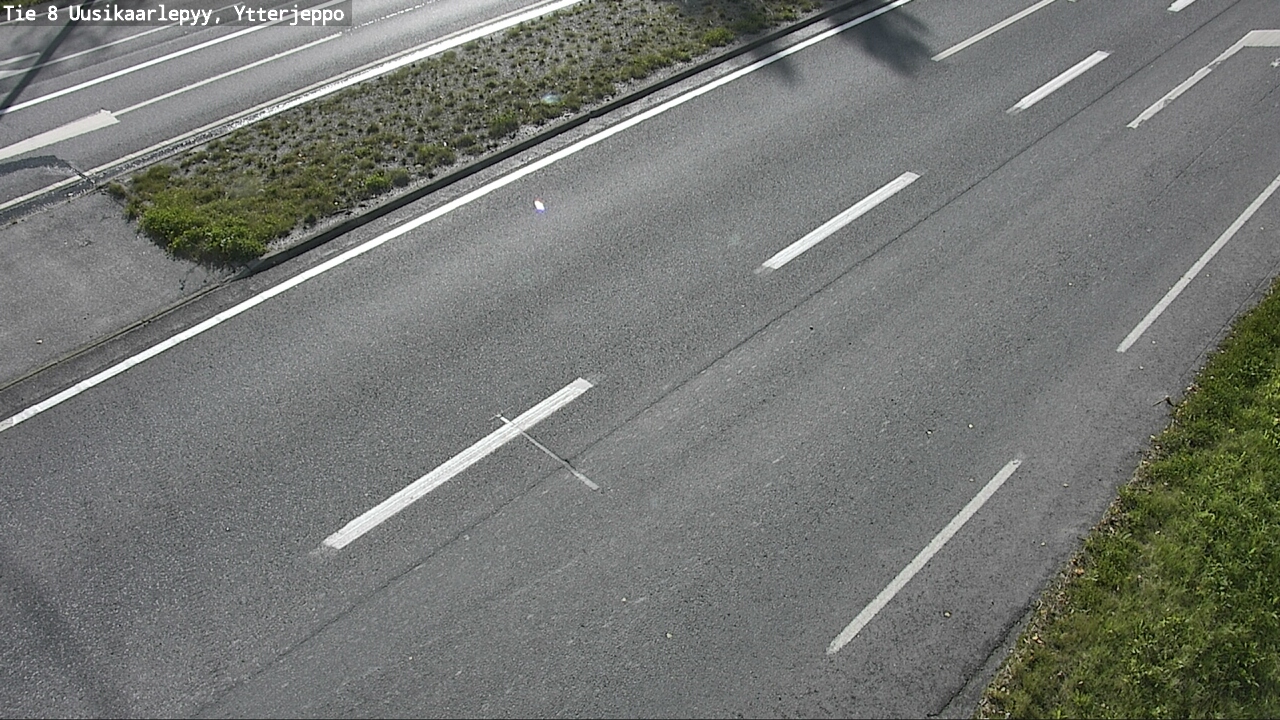Weather Camera Image Road 8 Uusikaarlepyy, Ytterjeppo, Uusikaarlepyy, Pohjanmaa