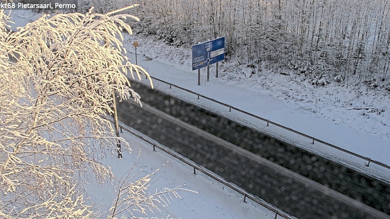 Weather Camera Image Road 68 Pietarsaari, Permo, Pietarsaari, Pohjanmaa
