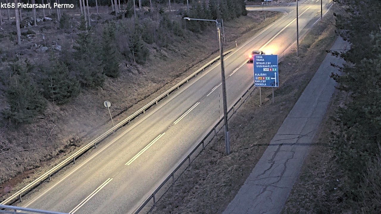 Weather Camera Image Road 68 Pietarsaari, Permo, Pietarsaari, Pohjanmaa