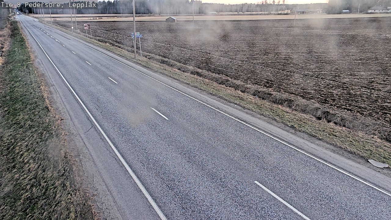 Weather Camera Image Väg 8 Pedersöre, Lepplax, Pedersören kunta, Pohjanmaa