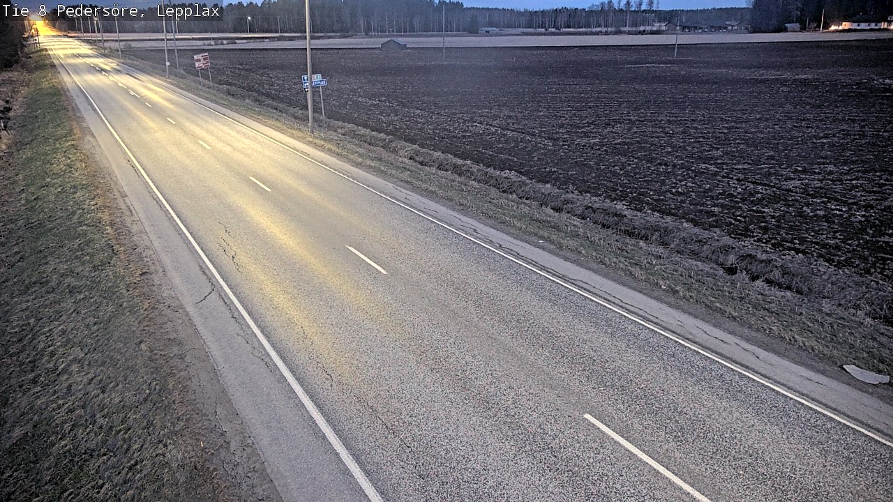 Weather Camera Image Väg 8 Pedersöre, Lepplax, Pedersören kunta, Pohjanmaa
