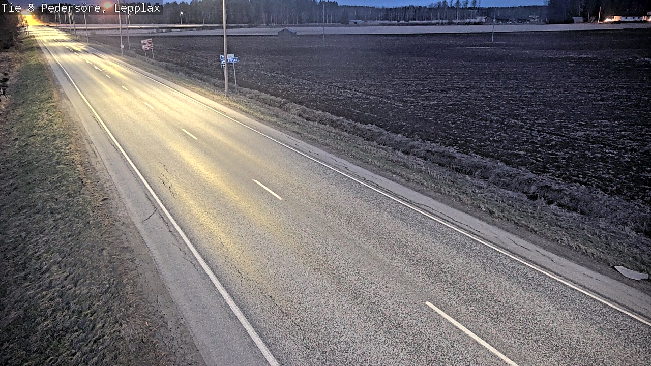 Weather Camera Image Väg 8 Pedersöre, Lepplax, Pedersören kunta, Pohjanmaa
