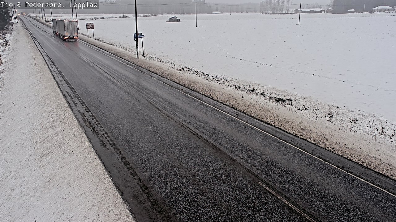 Weather Camera Image Väg 8 Pedersöre, Lepplax, Pedersören kunta, Pohjanmaa