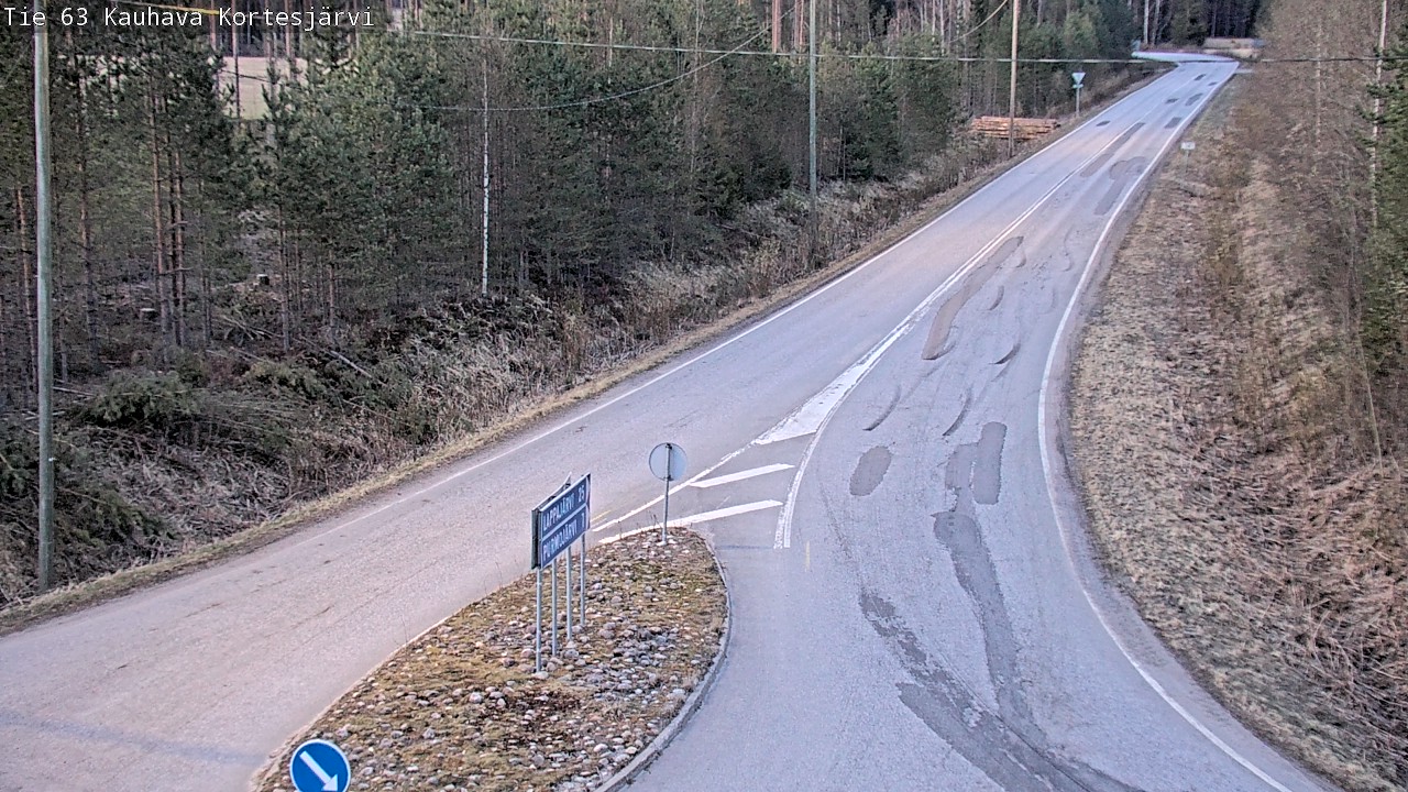 Weather Camera Image Väg 63 Kauhava Kortesjärvi, Kauhava, Etelä-Pohjanmaa